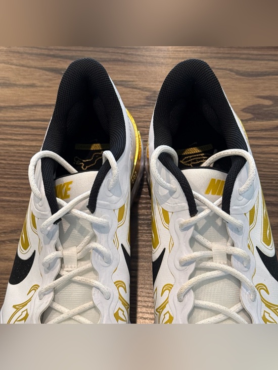 Size 14 Nike Alpha Huarache Elite 3 Turf Premium White Metallic Vivid Gold